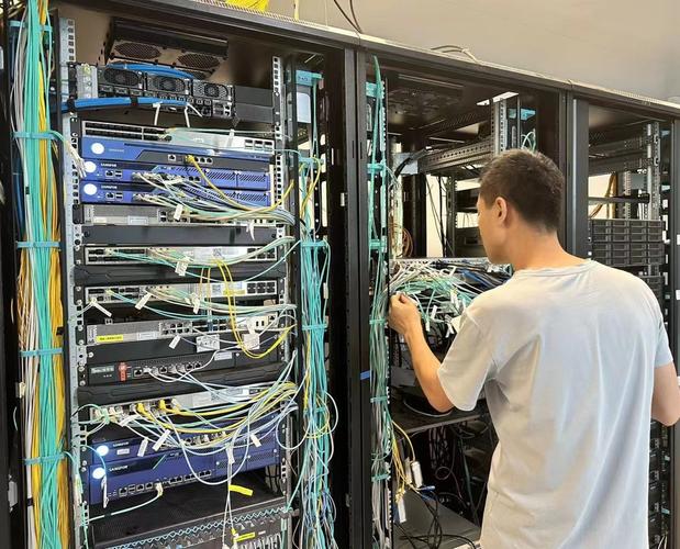 安華計算機 一站式IT系統(tǒng)集成與運維服務解決方案